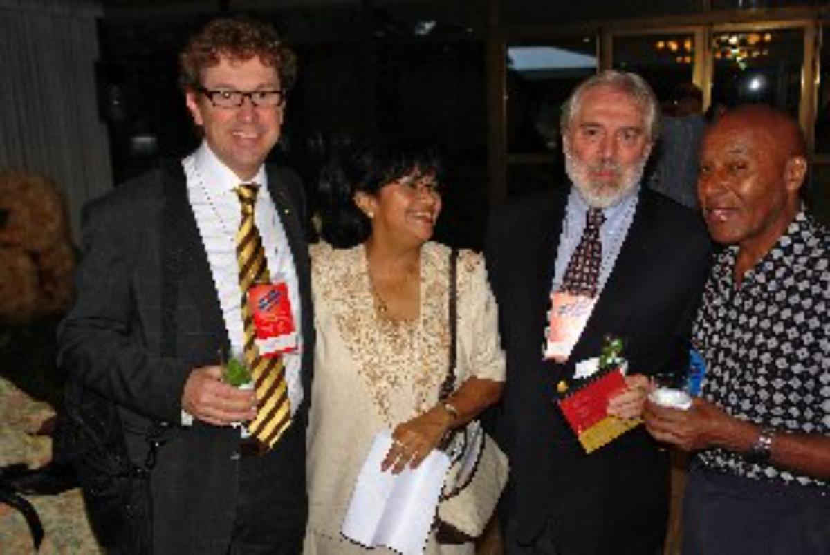 Sjoberg, Guerra y Valera